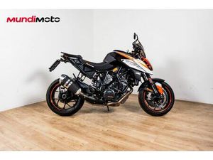 KTM 1290 SUPER DUKE R