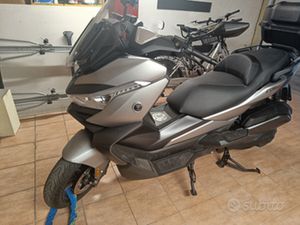 VOGE SR4 MAX 400 IN GARANZIA