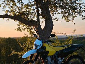 SUZUKI DRZ 400 E - 49 PS - TET GEPÄCK, LED, UVM.