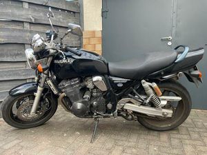 SUZUKI GSX750
