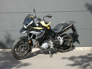 BMW F 750 GS 40 J. SONDERMODELL TIEFERGELEGT
