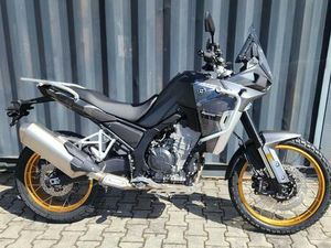 VENDO KOVE 800X PRO (2024 - 26) NUOVA A TRIVOLZIO (CODICE 9698739) - MOTO.IT