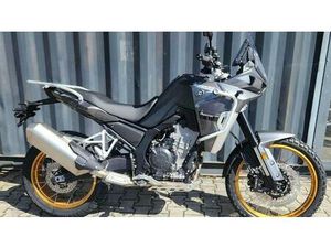 VENDO KOVE 800X PRO (2024 - 26) NUOVA A TRIVOLZIO (CODICE 9698739) - MOTO.IT