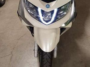 X10 350 IE. EXECUTIVE ABS, ASR