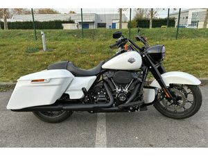 HARLEY-DAVIDSON TOURING ROAD KING 2024