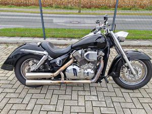 HONDA VTX 1300 SHADOW UMBAU + HELM