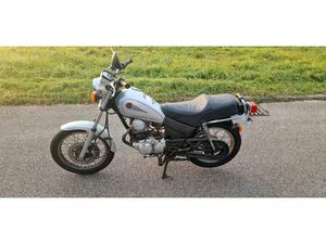 YAMAHA SR 125