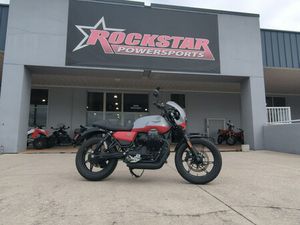 2024 MOTO GUZZI V7 STONE CORSA