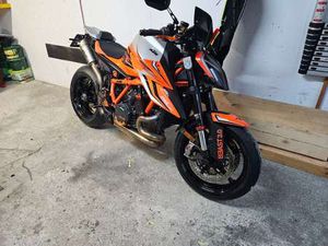 SUPERDUKE R 3.0