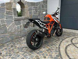 KTM 1290 SUPERDUKE R