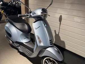 VESPA PRIMAVERA 50