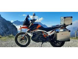 KTM 890 ADVENTURE