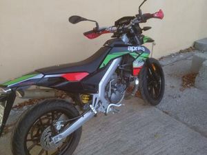 APRILIA SX 50 WENIG KILOMETER