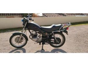YAMAHA 125 SR