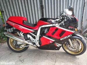 SUZUKI GSX-R
