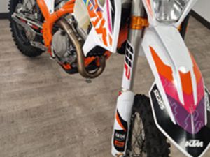 KTM EXC-F 250 SIX DAYS