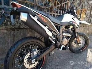 MALAGUTI XSM 125-MOTARD-MOTORE APRILIA-ABS-BIANCO