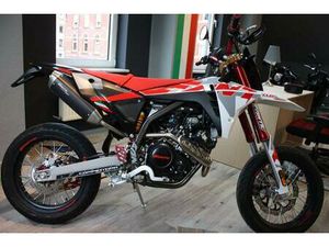 FANTIC XMF 125 COMPETITION MODELL 2025 - BEIDE FARBEN