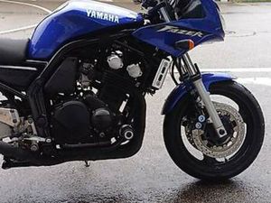 YAMAHA FZS 600 CANTON BASEL-LANDSCHAFT -