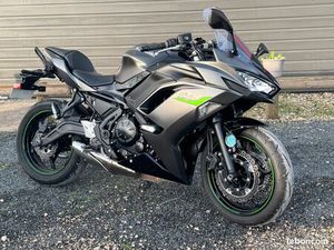 KAWASAKI NINJA 650 2023