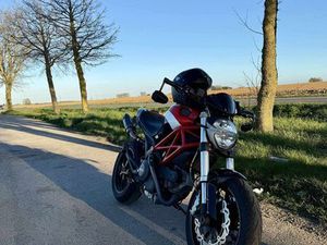 DUCATI 796 MONSTER (BRIDABLE A2)