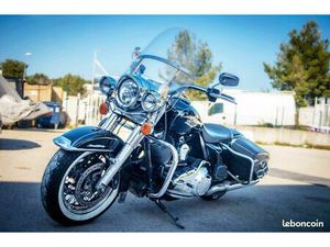HARLEY DAVIDSON ROAD KING CLASSIC