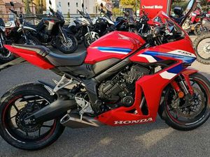 HONDA CBR 650 R E-CLUTCH FULL ROUGE 2024
