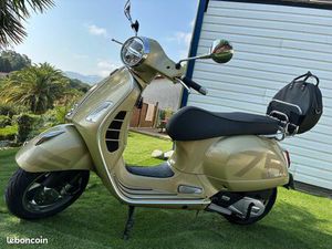 VESPA GTS SUPERTECH