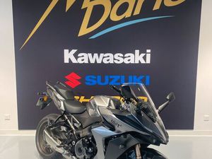 GSX-S 1000 GT OU GSXS 1000 GT