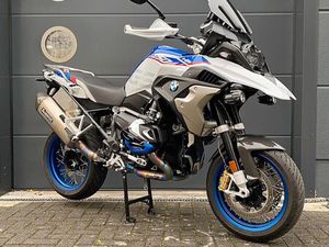 BMW R 1250 GS HP TOP ZUSTAND AKRAPOVIC SUPERMOTO