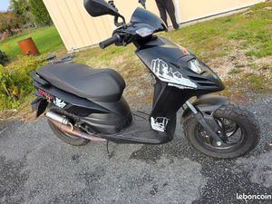 SCOOTER PIAGGIO TYPHOON