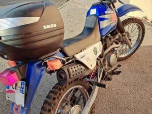 SUZUKI DR 125CM3