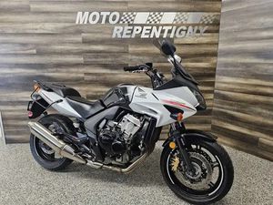 2012 HONDA CBF600
