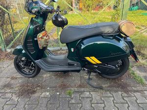 VESPA GTS 300 / HPE RAICING SIXTIES / TOTAL UMBAU