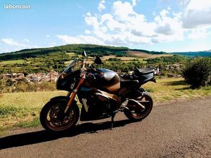 APRILIA RSV 1000 TUONO