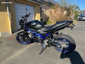 SUZUKI SV650