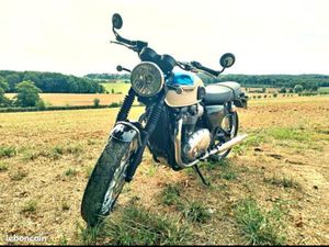 MOTO -TRIUMPH BONNEVILLE T-100