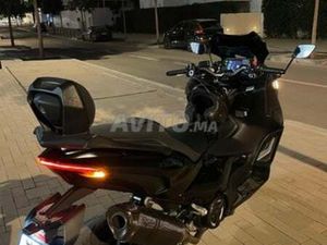 TMAX 560 AKRA RACING