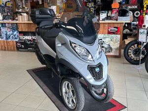 PIAGGIO 400 MP3 HPE