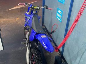 YZ 125