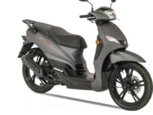 ② PEUGEOT TWEET 125