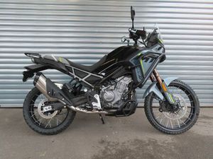 CFMOTO 450 MT 450MT MODELL 2025 MIT ZUBEHÖR