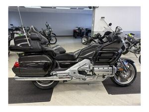 2007 HONDA GOLD WING® AUDIO / COMFORT / NAVI
