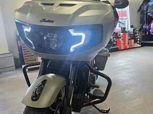 INDIAN CHALLENGER DARK HORSE 112 POWERPLUS RÄNTEKAMPANJ (RBX96F) - BYTBIL.COM ◊