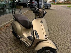 VESPA SPRINT 4T SNOR 2015 - DESERT STORM CUSTOM — SCOOTERS | YAMAHA — MARKTPLAATS