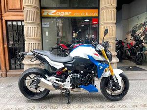 BMW - F 900 R