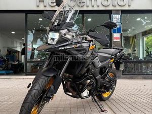 SUZUKI - V-STROM 1050