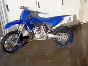 YAMAHA - YZ 250 2T