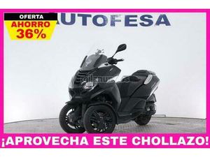 PEUGEOT - METROPOLIS 400