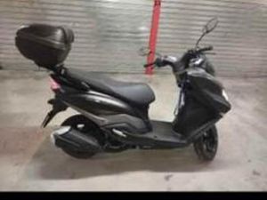 SUZUKI - BOURMAN STREET 125